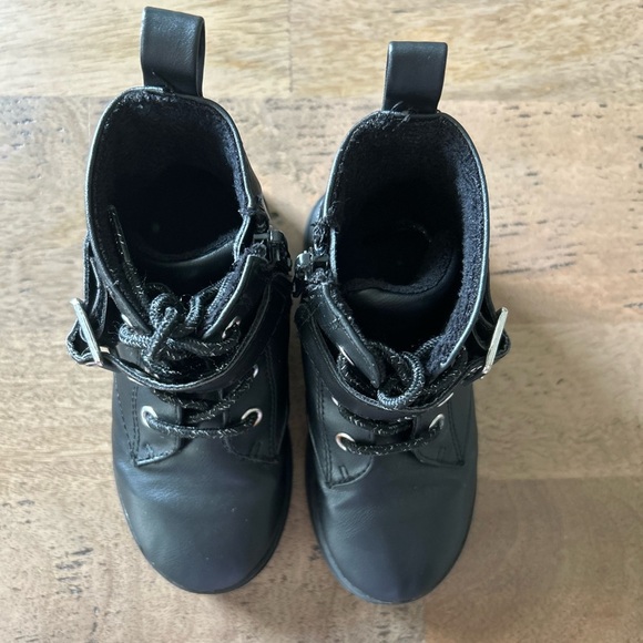 H&M Toddler Combat Boots Size 25/8.5 - Picture 4 of 6
